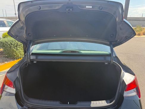 Certified 2024 Hyundai Elantra SEL FWD image 25