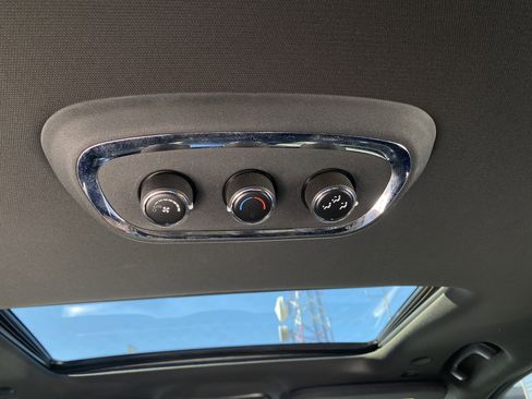 Used 2018 Dodge Durango SRT w/ Technology Group image 20