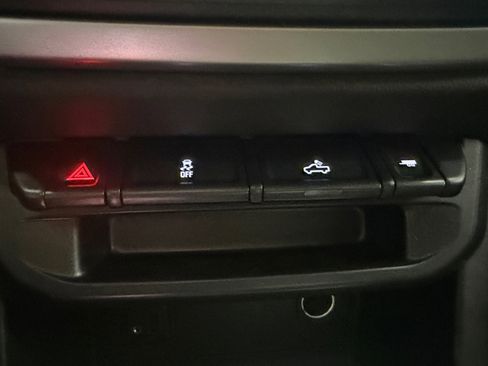 Used 2019 Chevrolet Colorado LT w/ LT Convenience Package RWD image 36