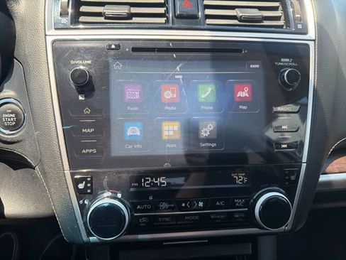 Used 2018 Subaru Outback 2.5i Limited AWD/4WD image 22