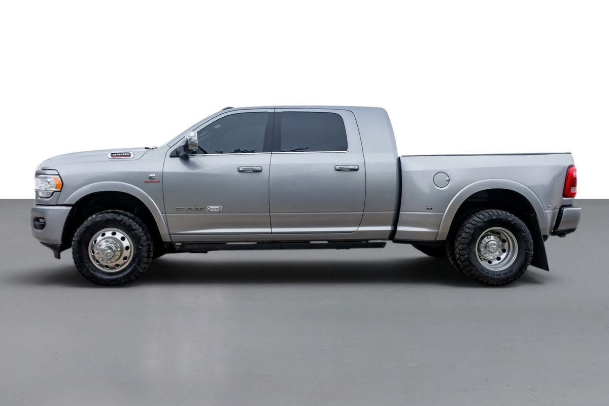Used 2022 RAM 3500 Limited AWD/4WD image 9