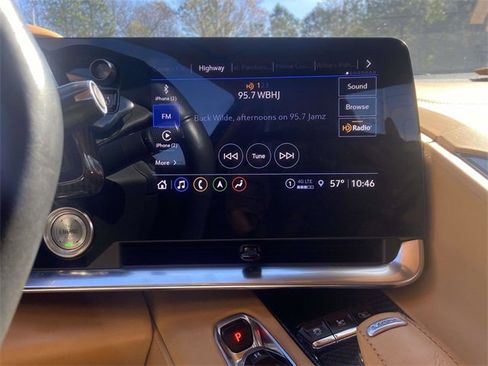 Used 2021 Chevrolet Corvette Stingray Premium Conv w/ Z51 Performance Package image 17