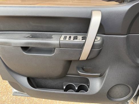 Used 2011 GMC Sierra 1500 SLE w/ Power Tech Package image 15