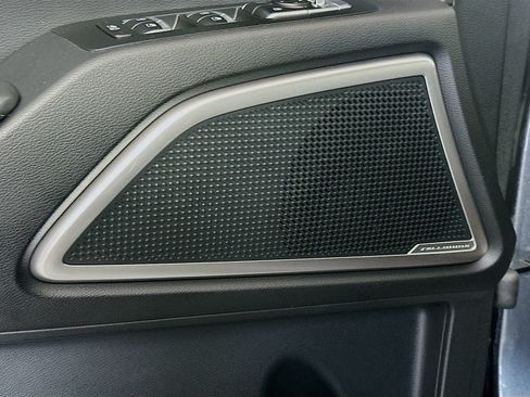 Used 2024 Kia Telluride EX AWD/4WD image 19