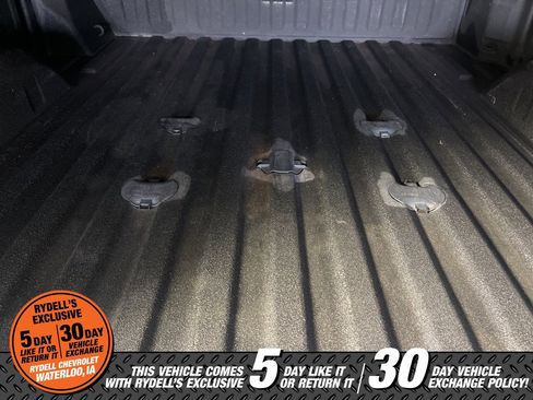 Used 2022 Chevrolet Silverado 2500 LT w/ Convenience Package image 23