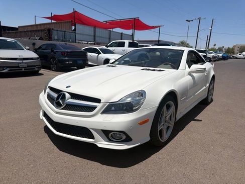 Used 2009 Mercedes-Benz SL 550 image 3