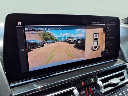 Used 2025 BMW M850i xDrive w/ Driving Assistance Package AWD/4WD image 18