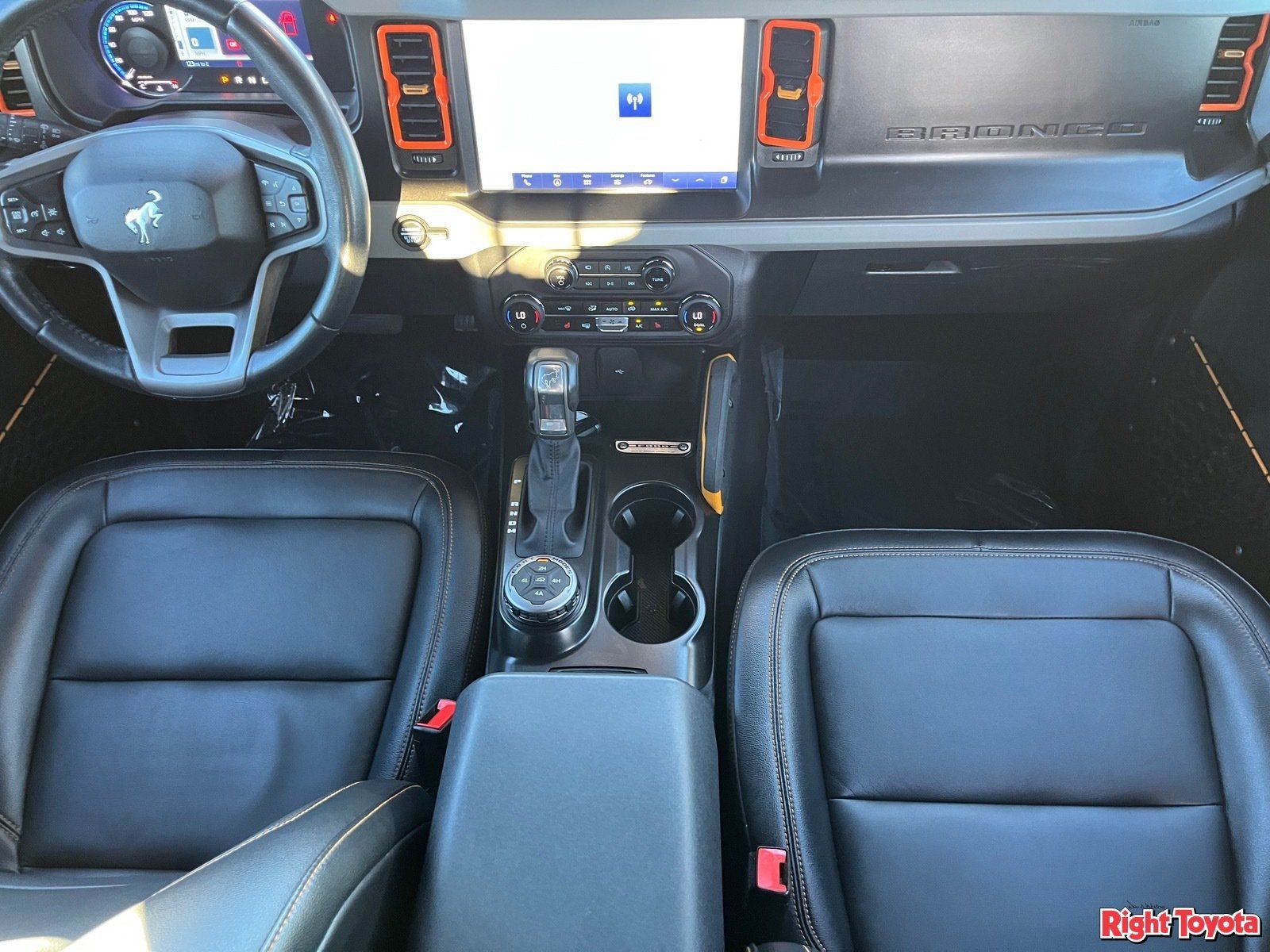Used 2023 Ford Bronco Badlands AWD/4WD image 17