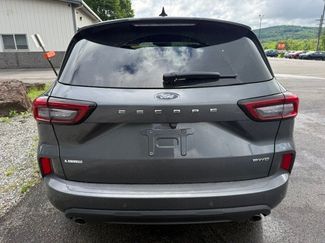 Used 2023 Ford Escape ST-Line w/ Tech Pack #1 AWD/4WD video 5