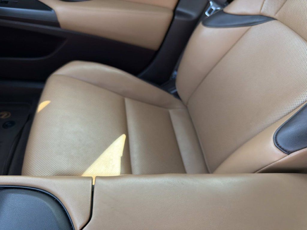 Used 2020 Lexus ES 350 w/ Premium Package FWD image 16