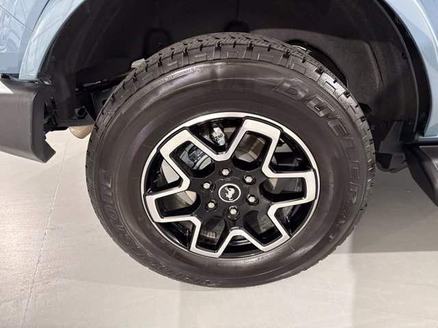 Used 2025 Ford Bronco Outer Banks AWD/4WD image 10