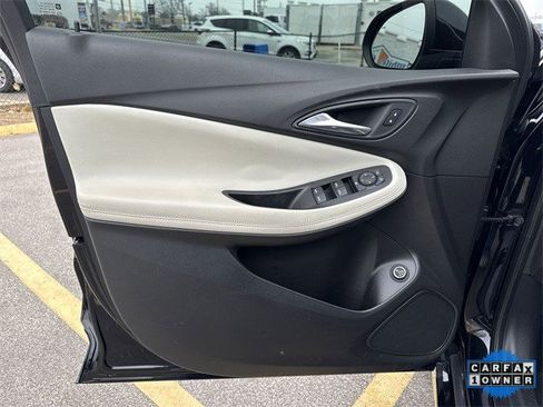 Used 2021 Buick Encore GX Select w/ Sport Touring Package image 24