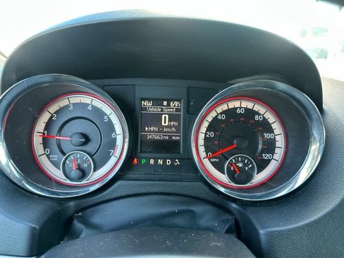Used 2019 Dodge Grand Caravan GT FWD image 6