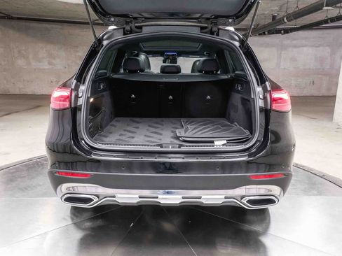 Certified 2026 Mercedes-Benz GLC 300 image 25