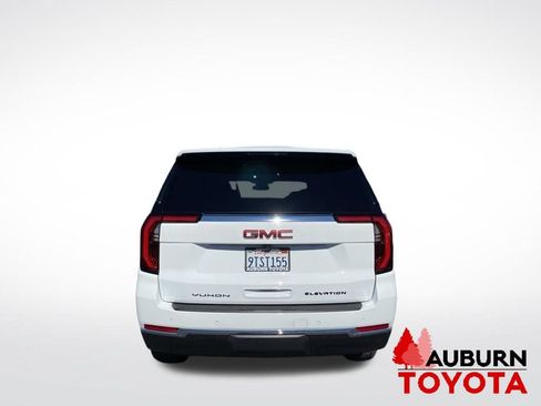 Used 2025 GMC Yukon Elevation AWD/4WD image 6