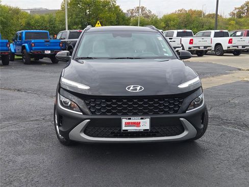 Used 2023 Hyundai Kona SEL w/ Convenience Package image 4