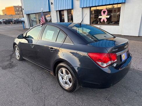 Used 2014 Chevrolet Cruze LT image 11