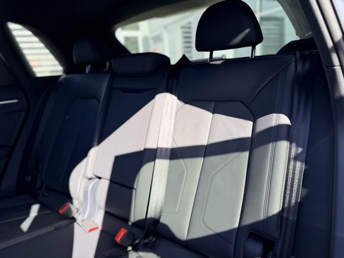 Certified 2024 Audi Q3 2.0T Premium Plus image 15