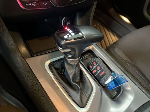 Used 2022 Dodge Charger SXT image 17