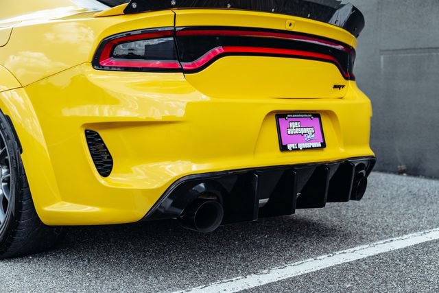 Used 2018 Dodge Charger SRT w/ Technology Group RWD image 47