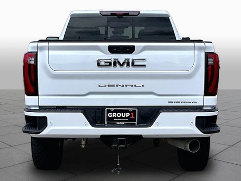 Used 2026 GMC Sierra 2500 Denali Ultimate AWD/4WD image 5