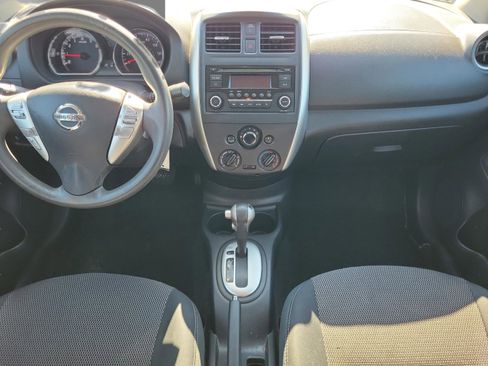Used 2015 Nissan Versa SV image 16