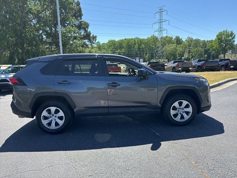 Used 2024 Toyota RAV4 LE image 28