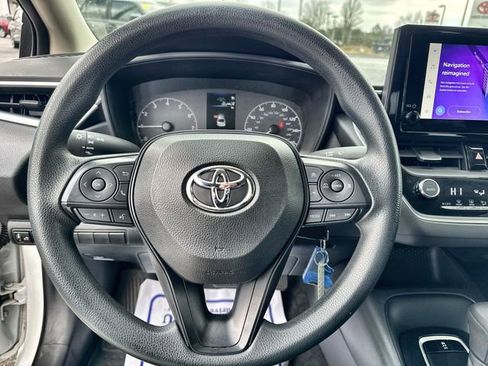 Used 2023 Toyota Corolla LE image 23