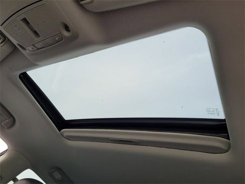 Used 2022 INFINITI QX80 Luxe image 16