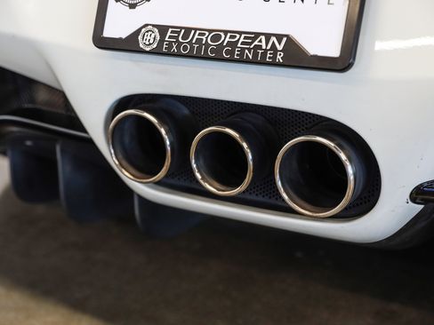 Used 2013 Ferrari 458 Spider RWD image 31