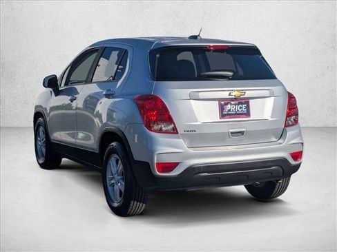 Used 2020 Chevrolet Trax LS w/ Tint and Cruise Package FWD image 8