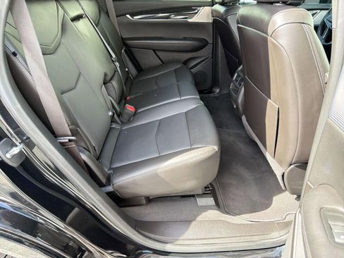 Certified 2023 Cadillac XT5 Premium Luxury w/ Technology Package image 30