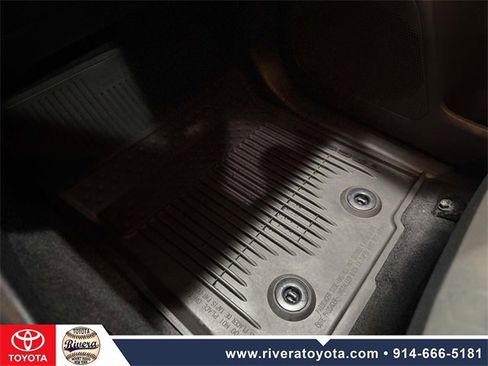 Used 2023 Toyota Tacoma TRD Sport image 17