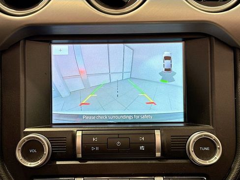 Used 2021 Ford Mustang Premium image 13