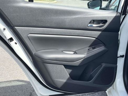 Used 2022 Nissan Altima 2.5 S image 16