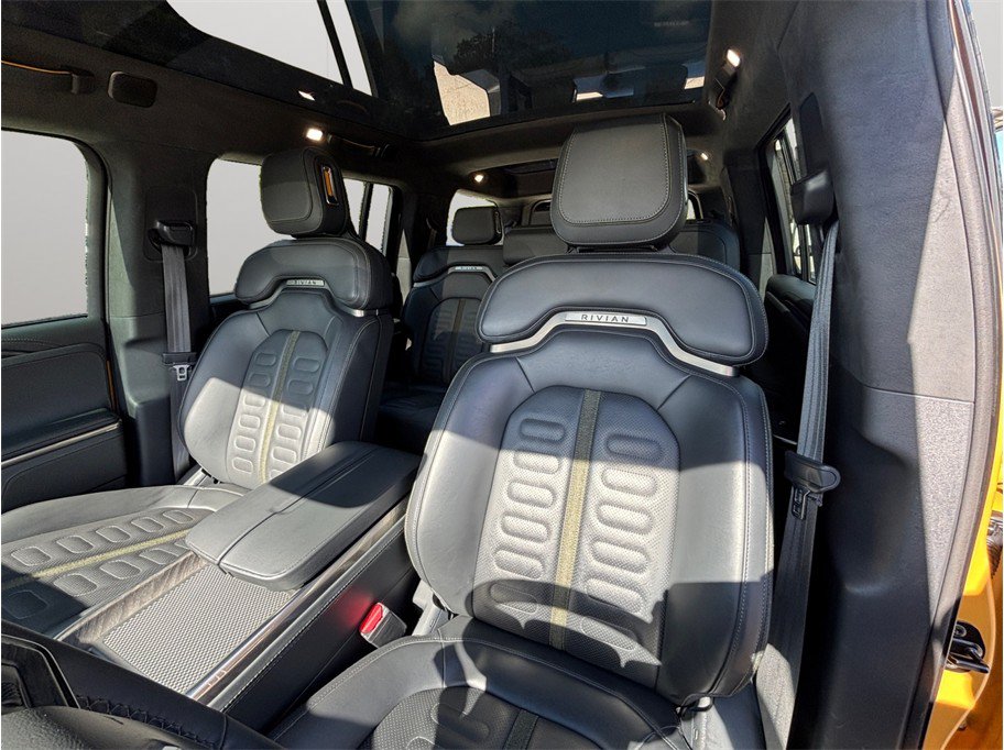 Used 2023 Rivian R1S AWD Adventure Quad image 21