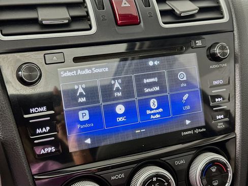 Used 2016 Subaru Forester 2.5i Touring w/ Eyesight & Navigation System AWD/4WD image 18