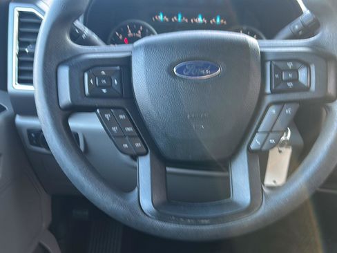 Used 2016 Ford F150 XLT w/ XTR Package image 24