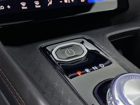 Used 2024 Jeep Wagoneer Launch Edition image 17