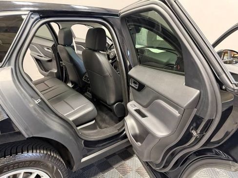 Used 2017 Jaguar F-PACE AWD/4WD image 27