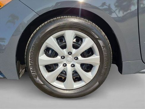 Used 2024 Toyota Corolla LE FWD image 21