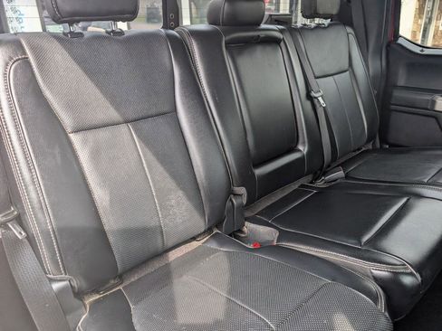 Used 2018 Ford F150 Lariat w/ Equipment Group 502A Luxury image 16