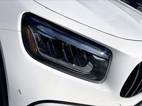 Used 2026 Mercedes-Benz GLB 35 AMG 4MATIC image 28