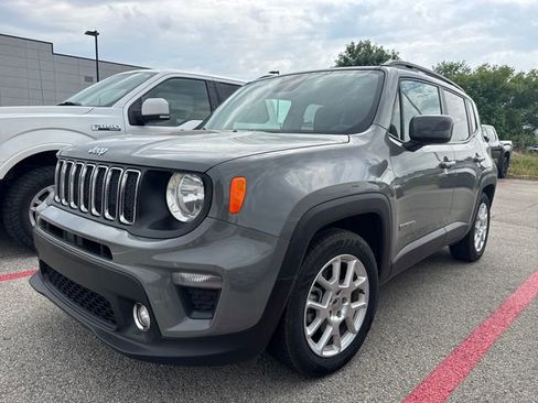 Used 2020 Jeep Renegade Latitude FWD image 1