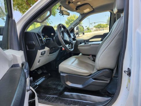 Used 2016 Ford F150 XL RWD image 4