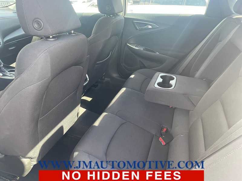 Used 2024 Chevrolet Malibu LT FWD image 3