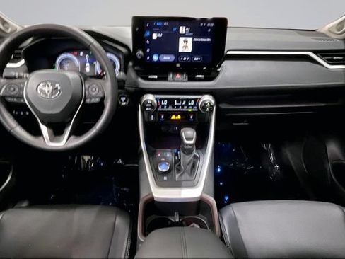 Used 2025 Toyota RAV4 Limited w/ Weather Package AWD/4WD image 16