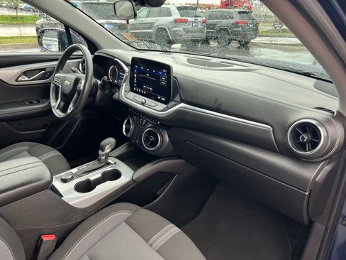 Used 2023 Chevrolet Blazer LT image 27