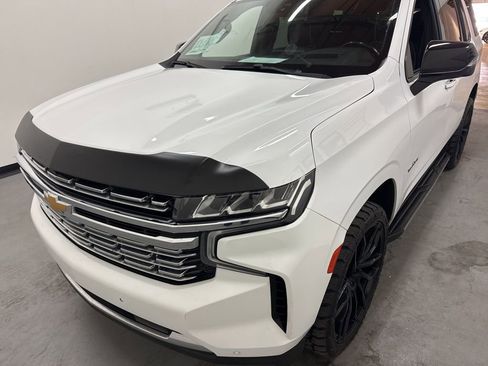 Used 2021 Chevrolet Tahoe Premier w/ Premium Package AWD/4WD image 22