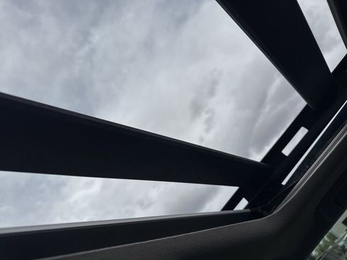 Used 2019 Toyota 4Runner SR5 Premium AWD/4WD image 8